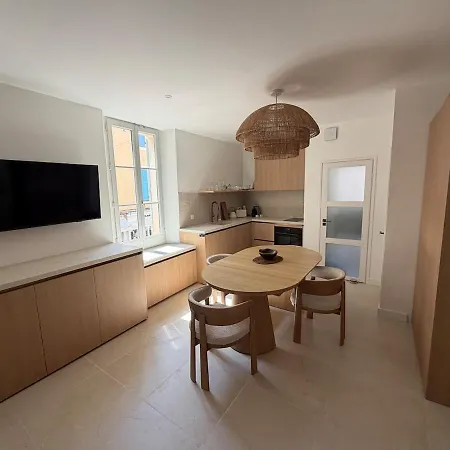 Apartment Modern 100m From Le Port Saint-Tropez