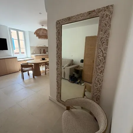 Apartment Modern 100m From Le Port *